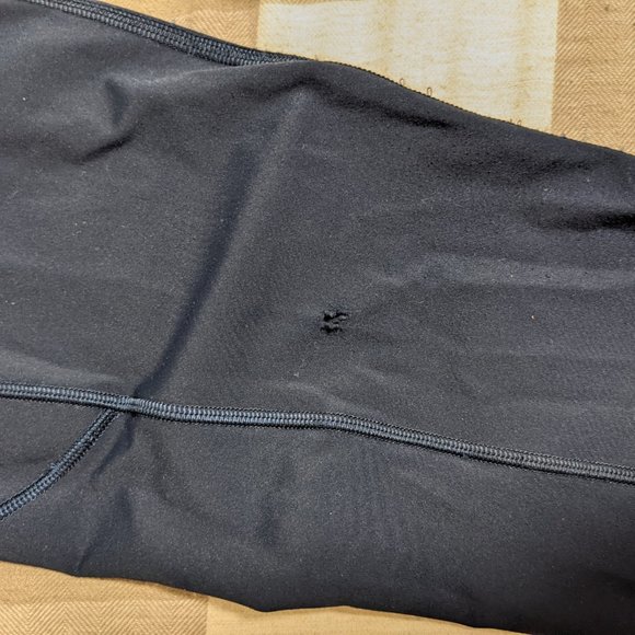 Lululemon Fast and Free Reflective Tight 25" - True Navy Size 8 - Picture 4 of 9